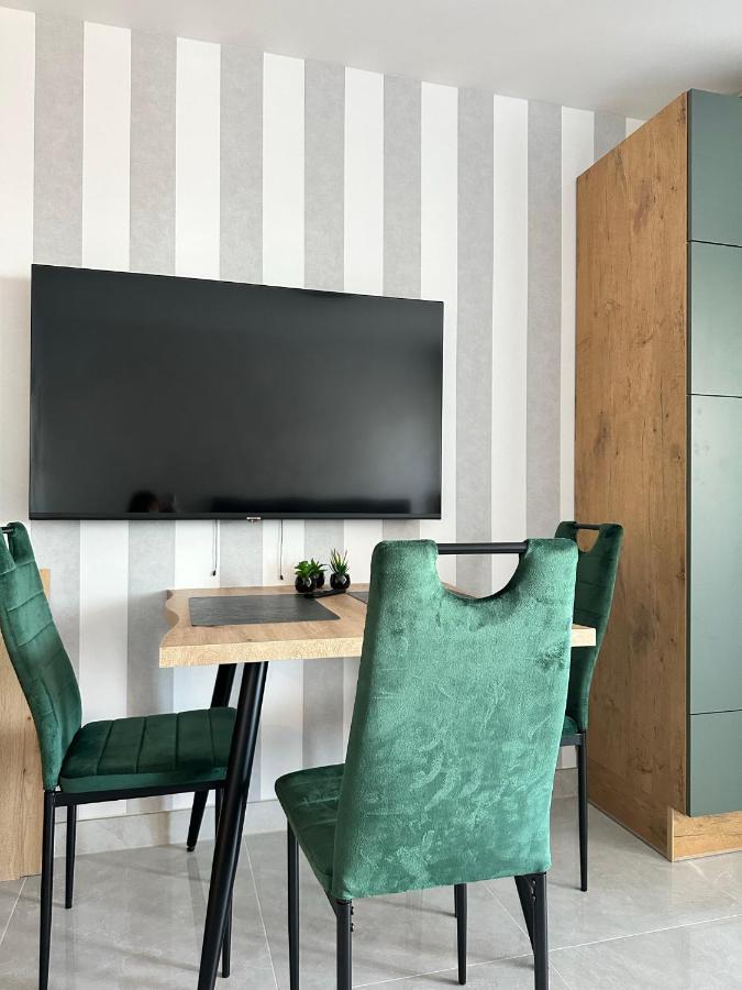 Fewo Sky21 * Langen Exklusives Appartment Vollausstattung / Zentrale Lage *Neu* Eksteriør bilde
