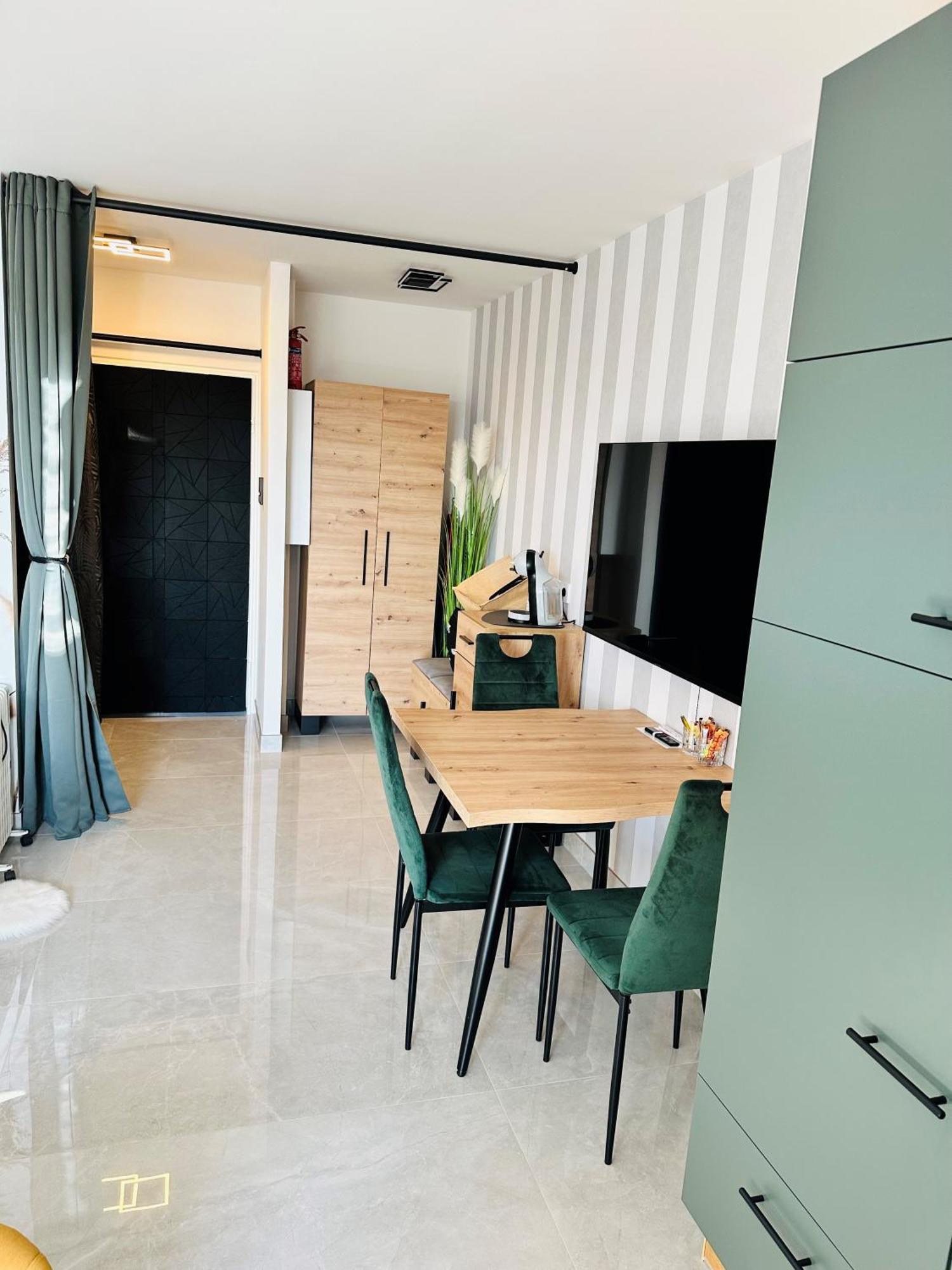 Fewo Sky21 * Langen Exklusives Appartment Vollausstattung / Zentrale Lage *Neu* Eksteriør bilde